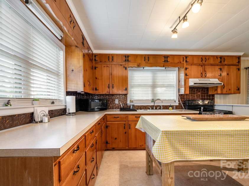 341 Red Cross Road, Oakboro, NC 28129.  MLS# CAR4288023, YatesRealty ID 32542. 