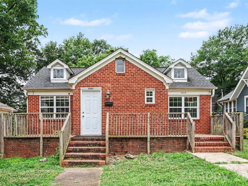 2518 7th Street, Charlotte, NC 28204.  MLS# CAR4396416, YatesRealty ID 32543. 