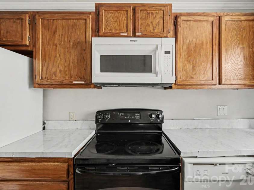 2518 7th Street, Charlotte, NC 28204.  MLS# CAR4396416, YatesRealty ID 32543. 