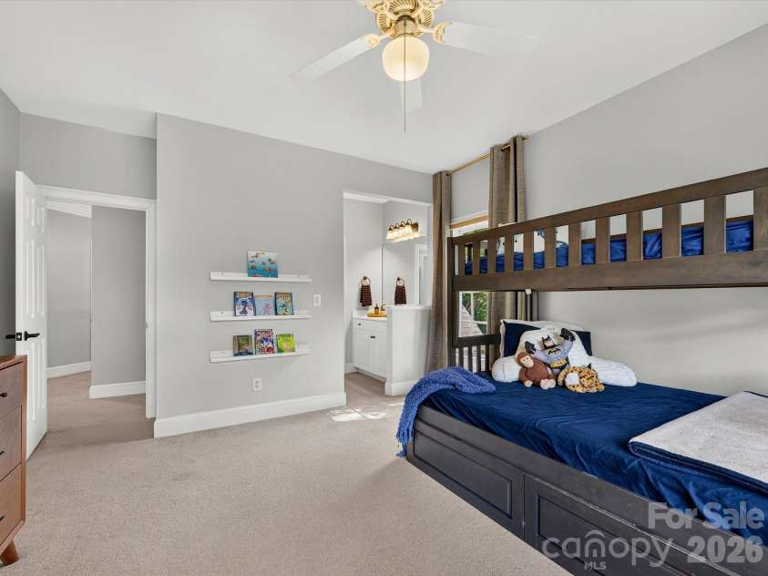 6536 Seton House Lane, Charlotte, NC 28277.  MLS# CAR4395904, YatesRealty ID 32545. 