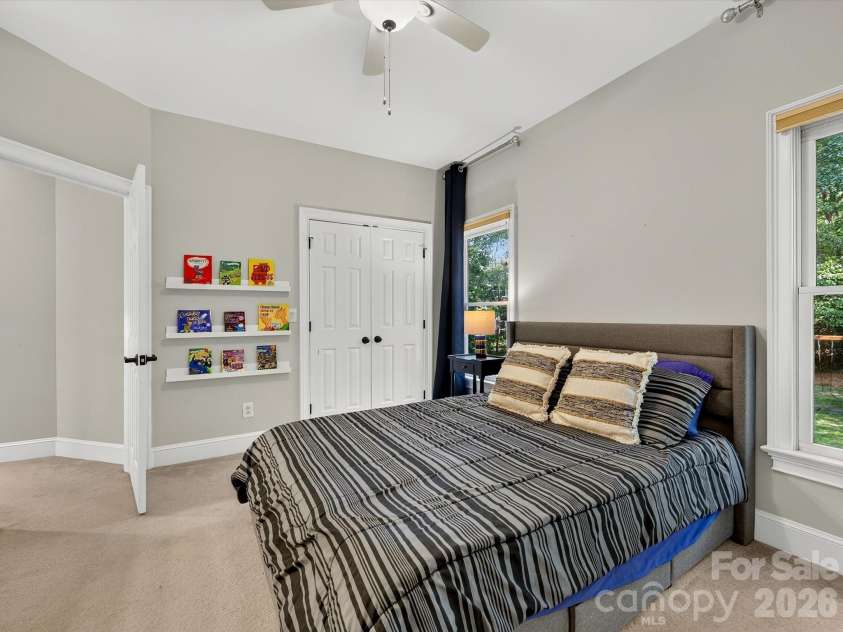 6536 Seton House Lane, Charlotte, NC 28277.  MLS# CAR4395904, YatesRealty ID 32545. 