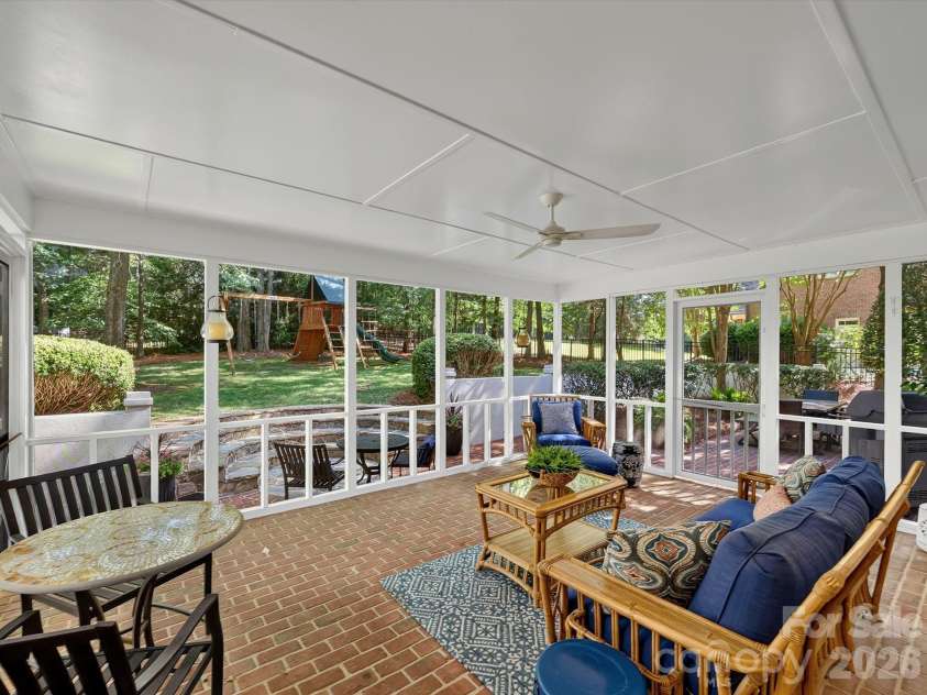 6536 Seton House Lane, Charlotte, NC 28277.  MLS# CAR4395904, YatesRealty ID 32545. 