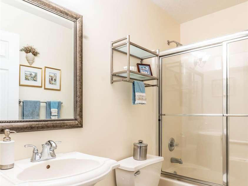 506 Brook Knoll Circle, Weaverville, NC 28787.  MLS# CAR4395332, YatesRealty ID 32546. 