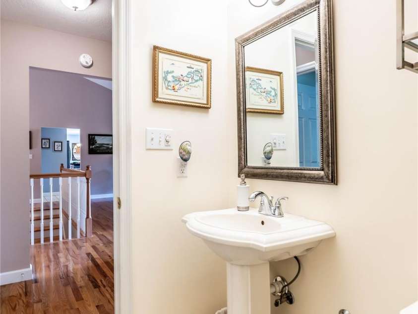 506 Brook Knoll Circle, Weaverville, NC 28787.  MLS# CAR4395332, YatesRealty ID 32546. 
