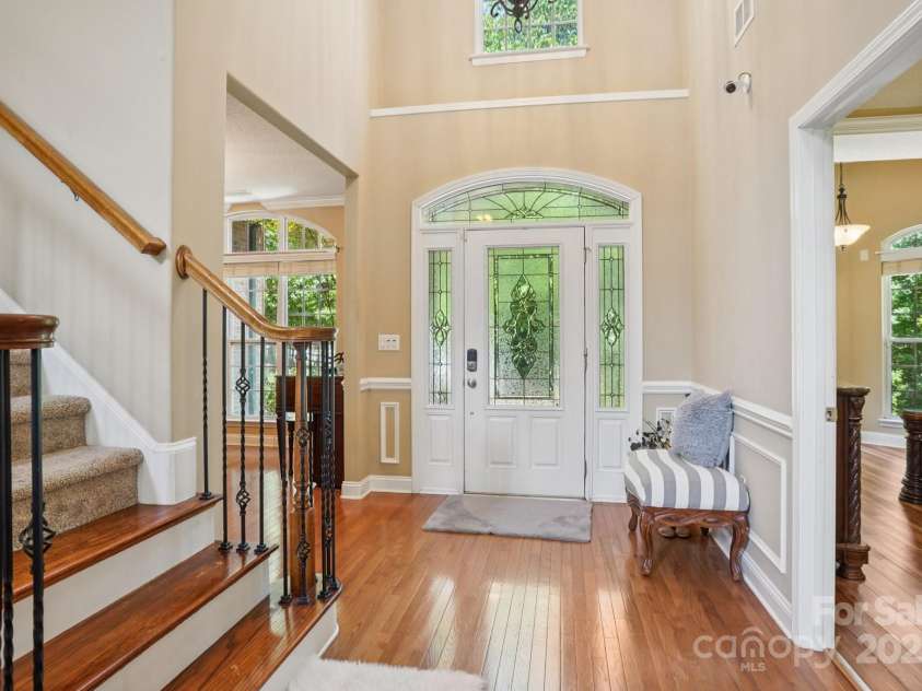 516 Shady Oaks Drive, Stanley, NC 28164.  MLS# CAR4285936, YatesRealty ID 32546. 