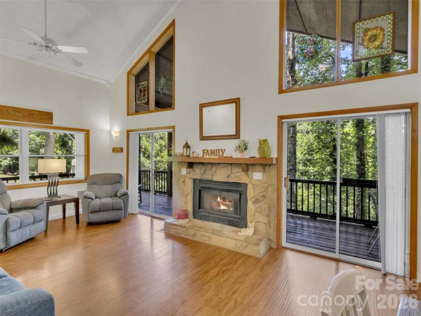 10 Bridle Drive, Maggie Valley, NC 28751.  MLS# CAR4395396, YatesRealty ID 32547. 