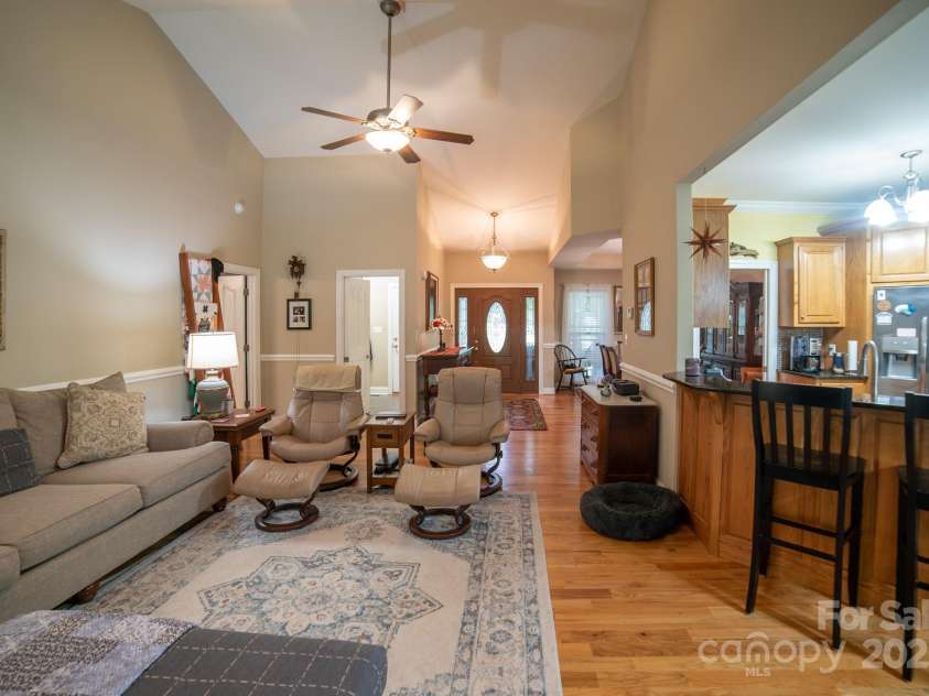 3615 Hollow Oak Lane, Lenoir, NC 28645.  MLS# CAR4289197, YatesRealty ID 32547. 