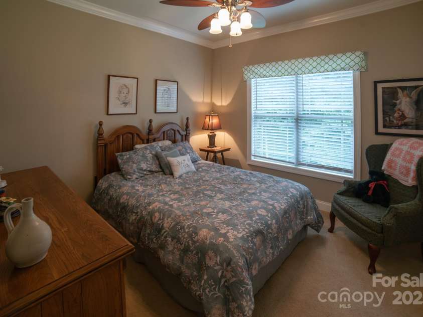 3615 Hollow Oak Lane, Lenoir, NC 28645.  MLS# CAR4289197, YatesRealty ID 32547. 