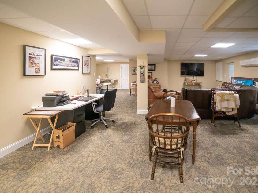 3615 Hollow Oak Lane, Lenoir, NC 28645.  MLS# CAR4289197, YatesRealty ID 32547. 