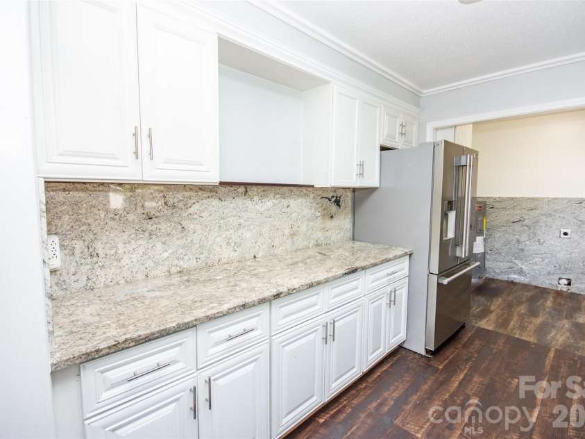 125 Linda Drive, Harmony, NC 28634.  MLS# CAR4395511, YatesRealty ID 32548. 