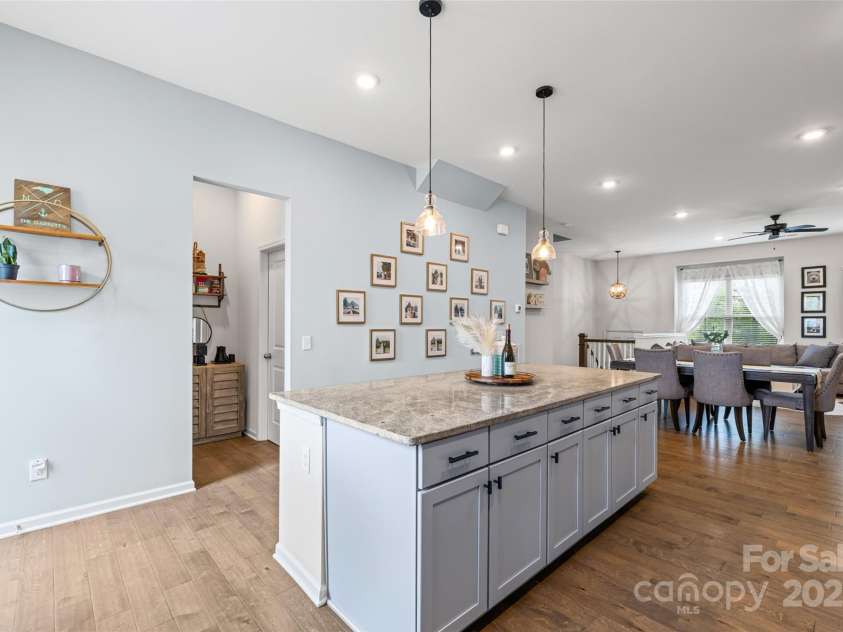 9232 Ainslie Downs Street, Charlotte, NC 28273.  MLS# CAR4285399, YatesRealty ID 32548. 