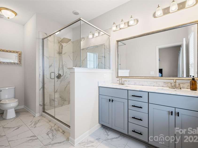 9232 Ainslie Downs Street, Charlotte, NC 28273.  MLS# CAR4285399, YatesRealty ID 32548. 