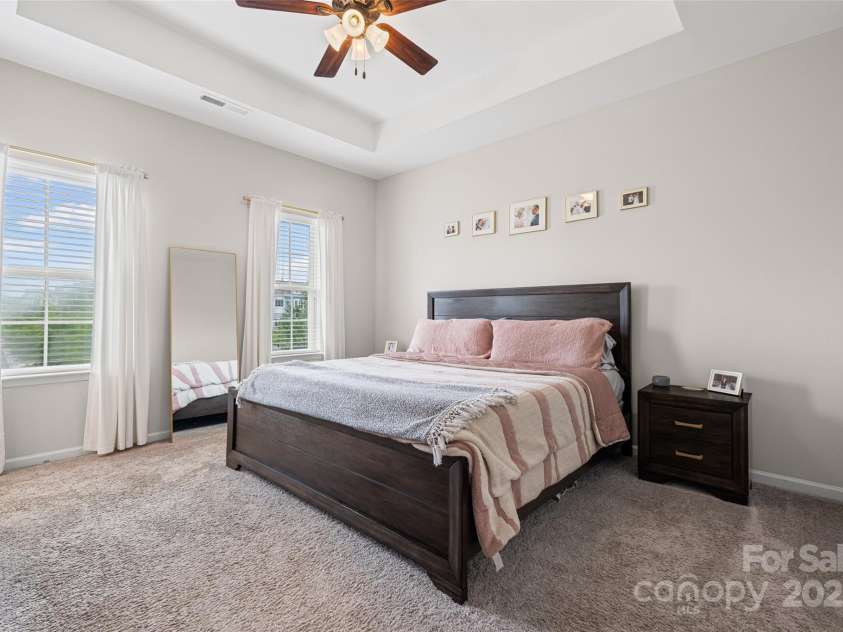 9232 Ainslie Downs Street, Charlotte, NC 28273.  MLS# CAR4285399, YatesRealty ID 32548. 
