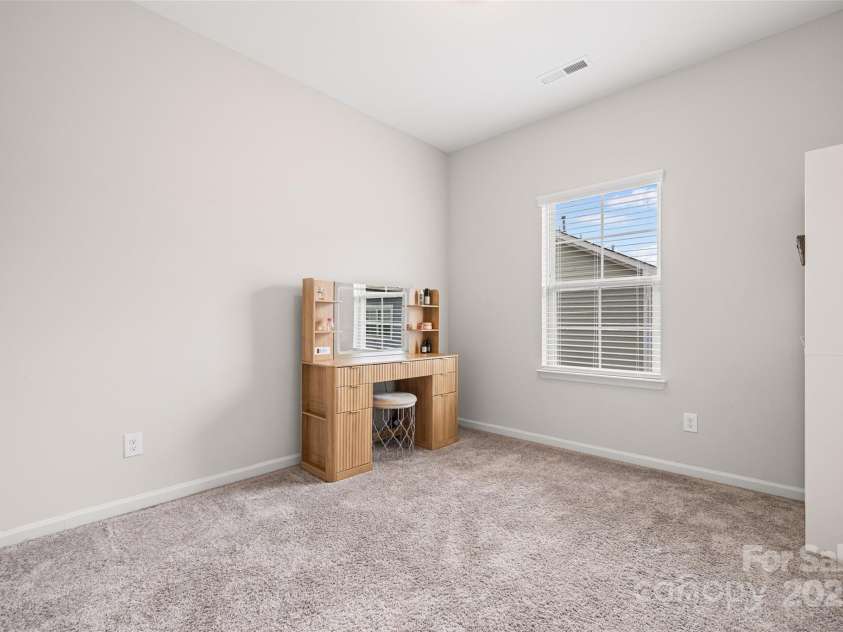9232 Ainslie Downs Street, Charlotte, NC 28273.  MLS# CAR4285399, YatesRealty ID 32548. 