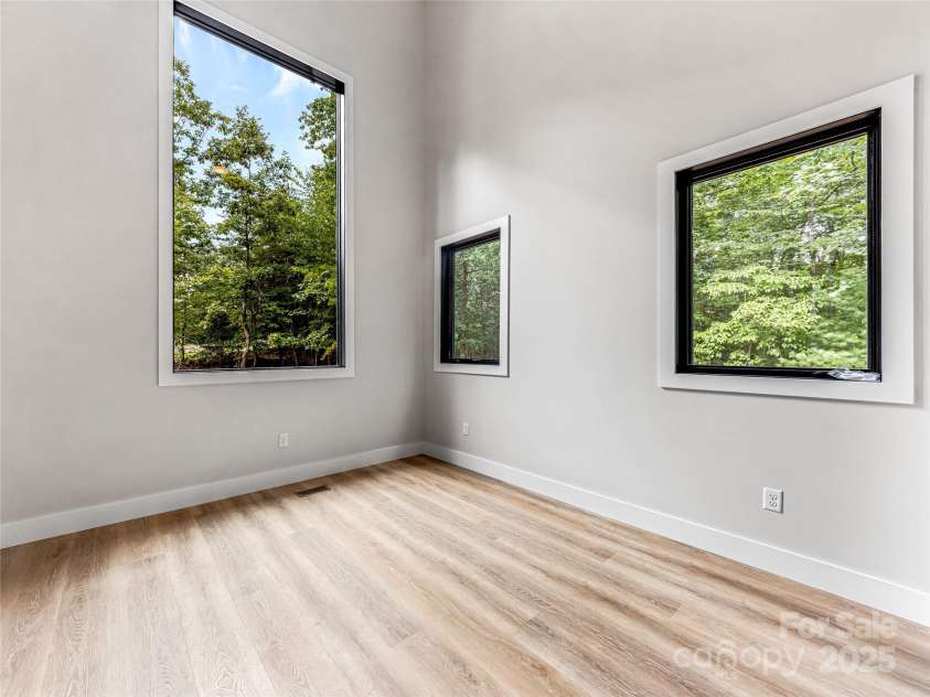 1180 West Lake Road, Marion, NC 28752.  MLS# CAR4224173, YatesRealty ID 3255. 