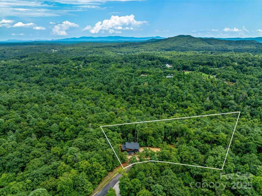 1180 West Lake Road, Marion, NC 28752.  MLS# CAR4224173, YatesRealty ID 3255. 