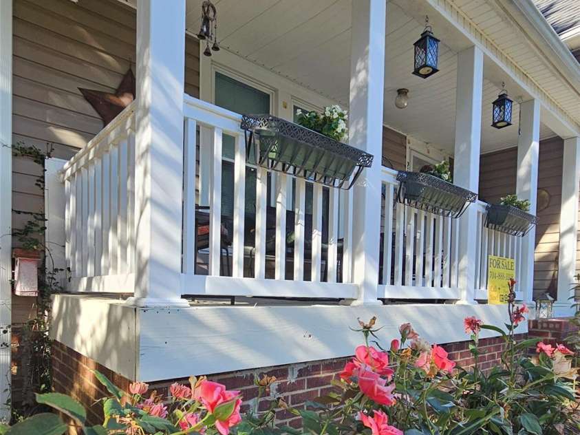 218 Wilson Street, Albemarle, NC 28001.  MLS# CAR4301055, YatesRealty ID 3255. 