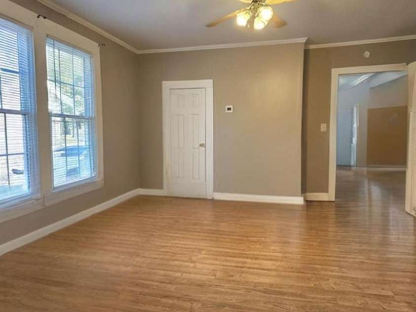 218 Wilson Street, Albemarle, NC 28001.  MLS# CAR4301055, YatesRealty ID 3255. 