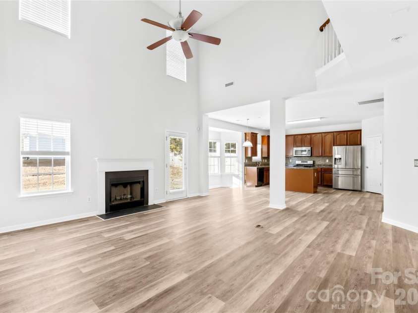 2704 Piersland Drive, Matthews, NC 28104.  MLS# CAR4343467, YatesRealty ID 3255. 