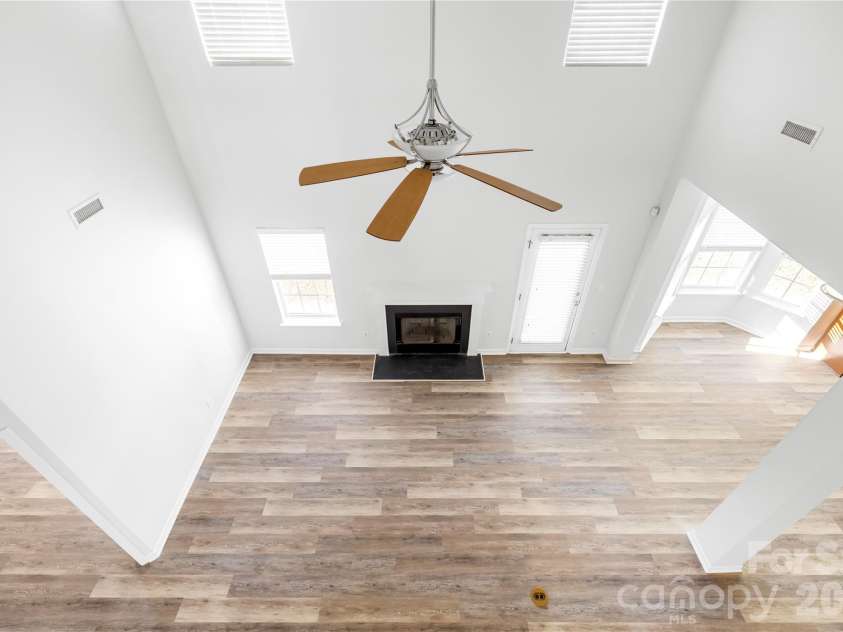 2704 Piersland Drive, Matthews, NC 28104.  MLS# CAR4343467, YatesRealty ID 3255. 