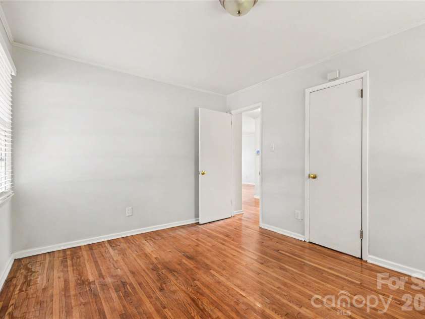 2000 Russell Avenue, Charlotte, NC 28216.  MLS# CAR4394937, YatesRealty ID 32550. Bedroom 2