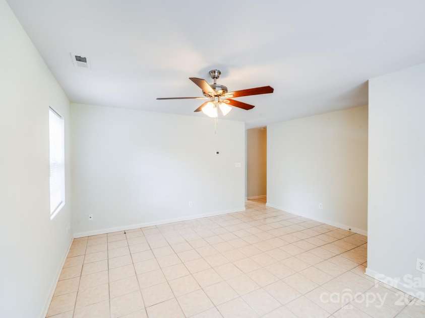 8905 Moores Chapel Road, Charlotte, NC 28214.  MLS# CAR4284723, YatesRealty ID 32552. 