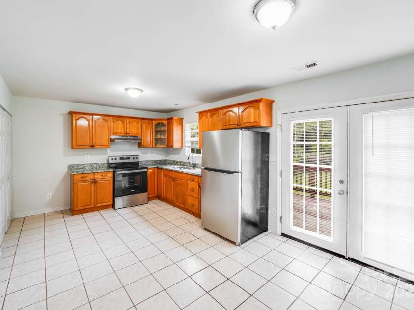 8905 Moores Chapel Road, Charlotte, NC 28214.  MLS# CAR4284723, YatesRealty ID 32552. 
