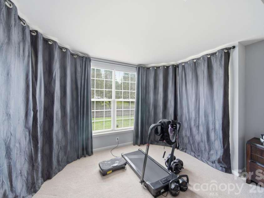 10111 Trailmoor Road, Charlotte, NC 28278.  MLS# CAR4388664, YatesRealty ID 32553. 
