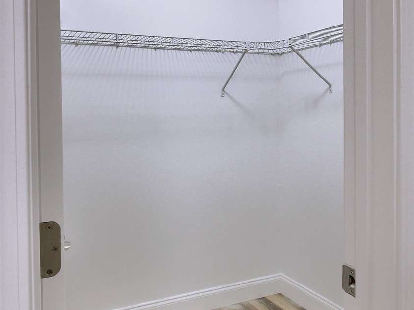 380 Quinn Hill Lane, Mars Hill, NC 28754.  MLS# CAR4127561, YatesRealty ID 32554. 