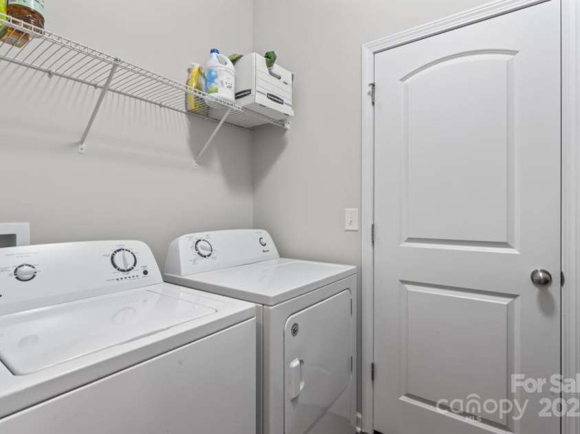 6511 Buck Horn Place, Waxhaw, NC 28173.  MLS# CAR4287940, YatesRealty ID 32555. 