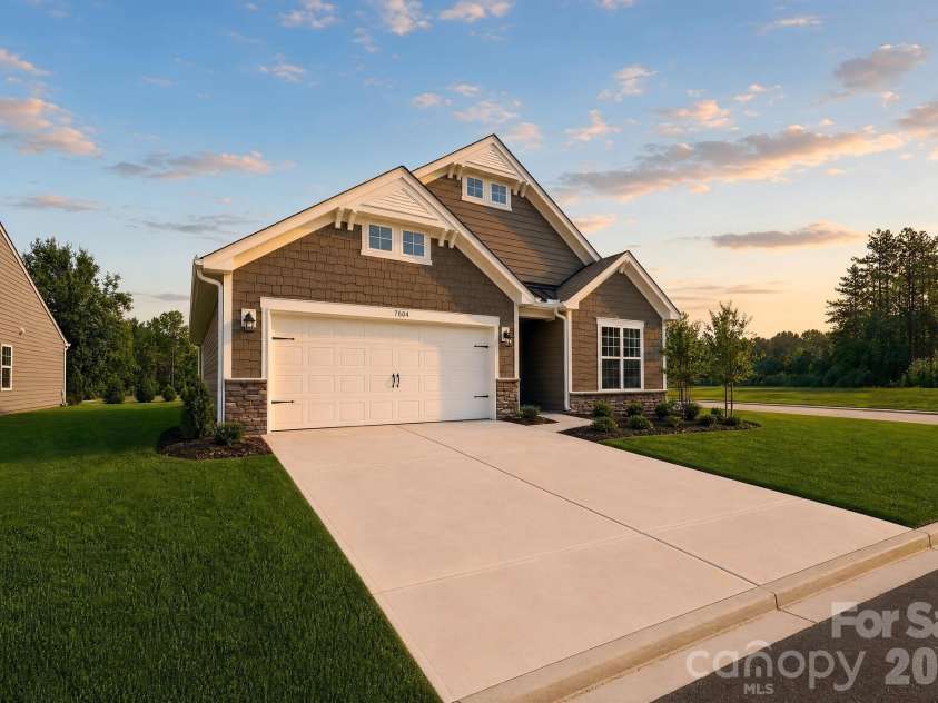 7604 Cotton Crest Lane, Lancaster, SC 29720.  MLS# CAR4395767, YatesRealty ID 32558. 