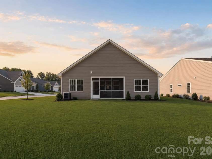7604 Cotton Crest Lane, Lancaster, SC 29720.  MLS# CAR4395767, YatesRealty ID 32558. 