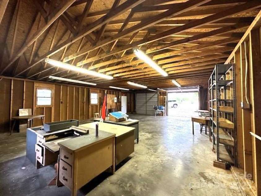 2407 Main Street, Kannapolis, NC 28081.  MLS# CAR4288336, YatesRealty ID 32559. 30 x 40 garage/shop