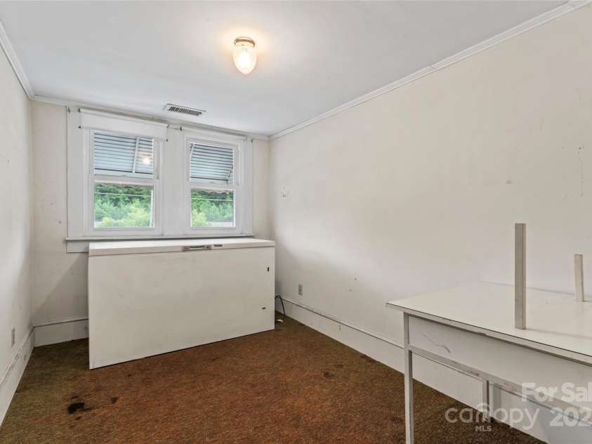 2407 Main Street, Kannapolis, NC 28081.  MLS# CAR4288336, YatesRealty ID 32559. Upstairs Flex / office / playroom / storage