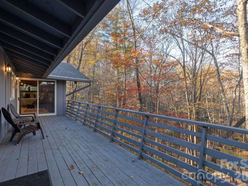 250 Butternut Lane, Brevard, NC 28712.  MLS# CAR4316894, YatesRealty ID 3256. Back Deck