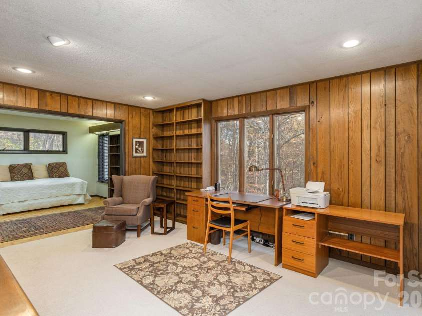 250 Butternut Lane, Brevard, NC 28712.  MLS# CAR4316894, YatesRealty ID 3256. Den