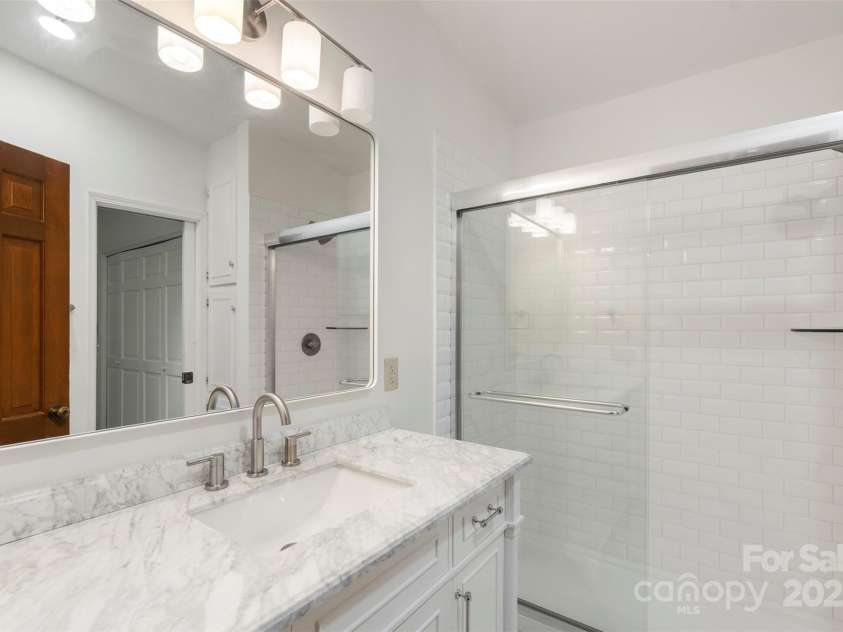 25260 Stony Mountain Road, Albemarle, NC 28001.  MLS# CAR4289872, YatesRealty ID 32560. Primary bath