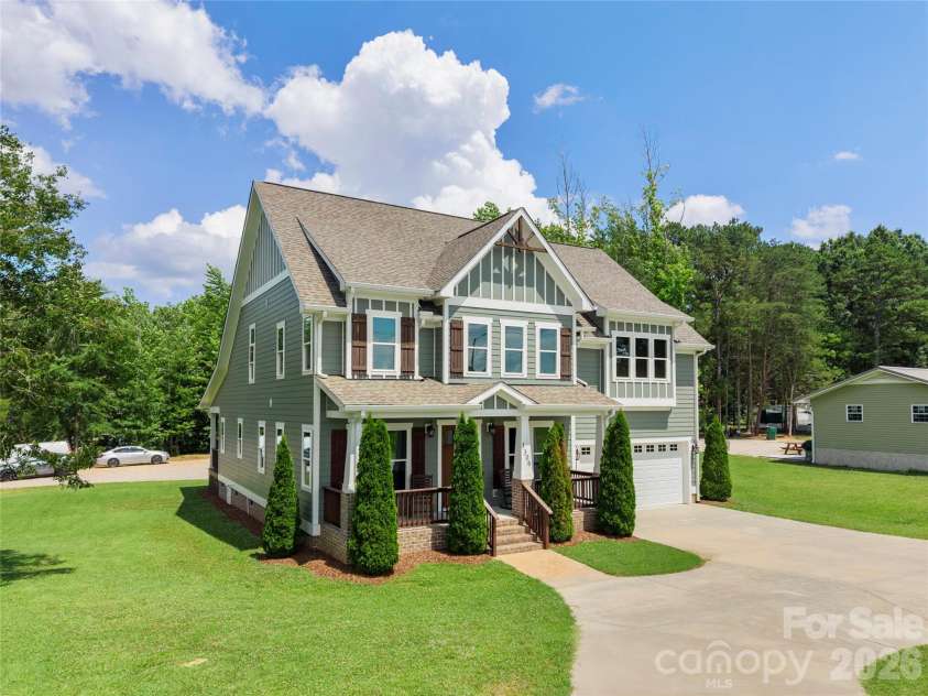 4306 Rolling Acres Road, Charlotte, NC 28213.  MLS# CAR4394686, YatesRealty ID 32560. 