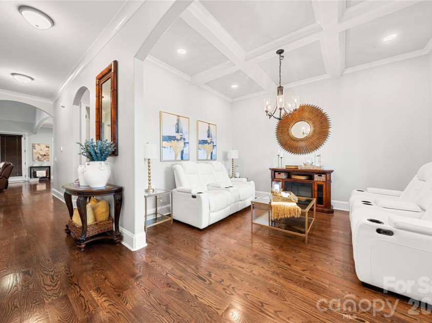 4306 Rolling Acres Road, Charlotte, NC 28213.  MLS# CAR4394686, YatesRealty ID 32560. 
