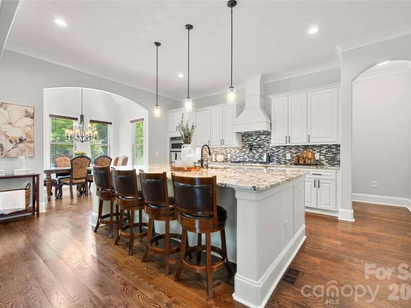 4306 Rolling Acres Road, Charlotte, NC 28213.  MLS# CAR4394686, YatesRealty ID 32560. 