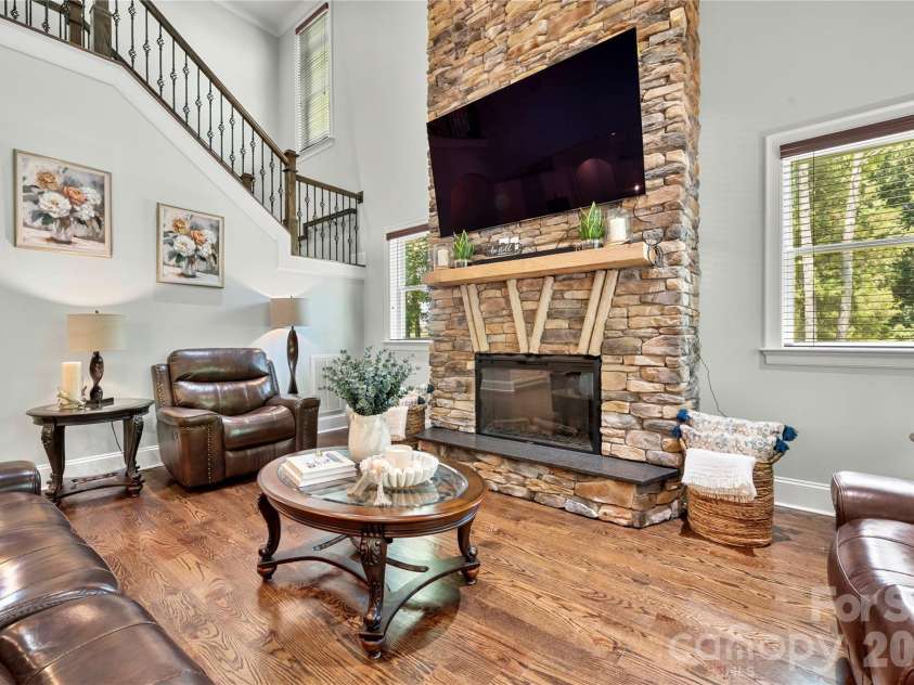 4306 Rolling Acres Road, Charlotte, NC 28213.  MLS# CAR4394686, YatesRealty ID 32560. 