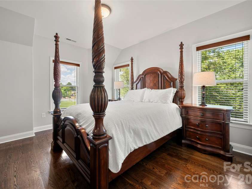 4306 Rolling Acres Road, Charlotte, NC 28213.  MLS# CAR4394686, YatesRealty ID 32560. 