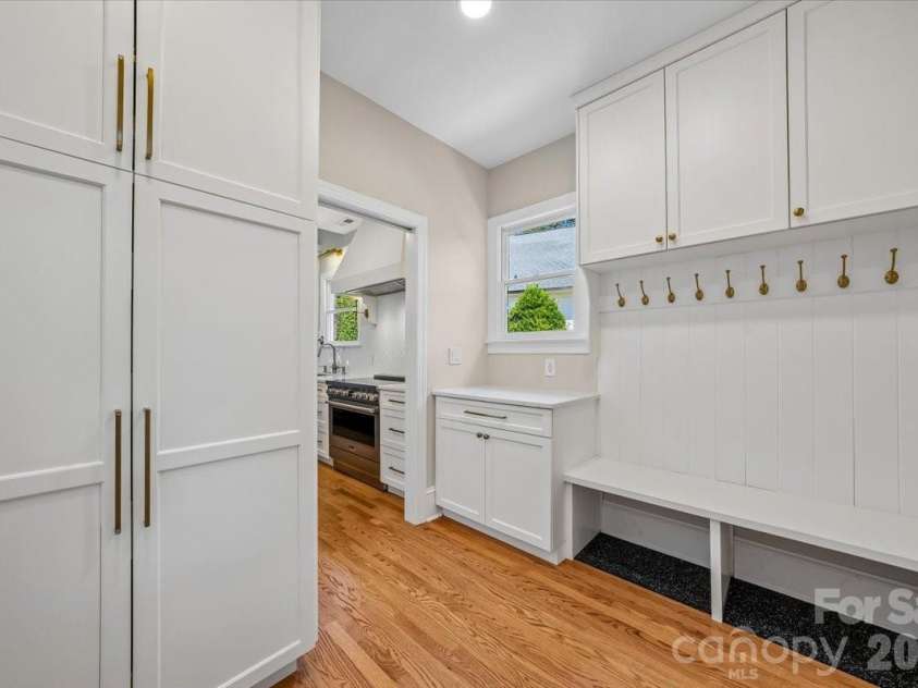 17229 Green Dolphin Lane, Cornelius, NC 28031.  MLS# CAR4396163, YatesRealty ID 32562. 