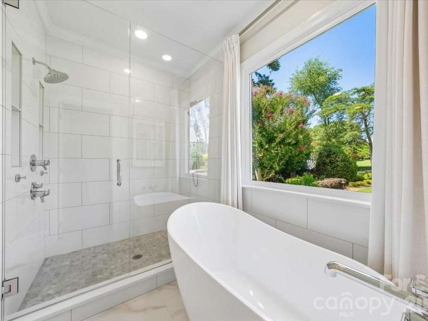 17229 Green Dolphin Lane, Cornelius, NC 28031.  MLS# CAR4396163, YatesRealty ID 32562. 