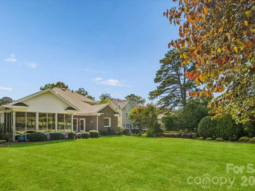 17229 Green Dolphin Lane, Cornelius, NC 28031.  MLS# CAR4396163, YatesRealty ID 32562. 