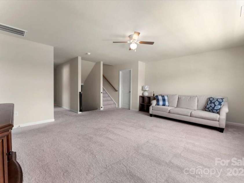 5542 Soft Shell Drive, Lancaster, SC 29720.  MLS# CAR4283498, YatesRealty ID 32562. 