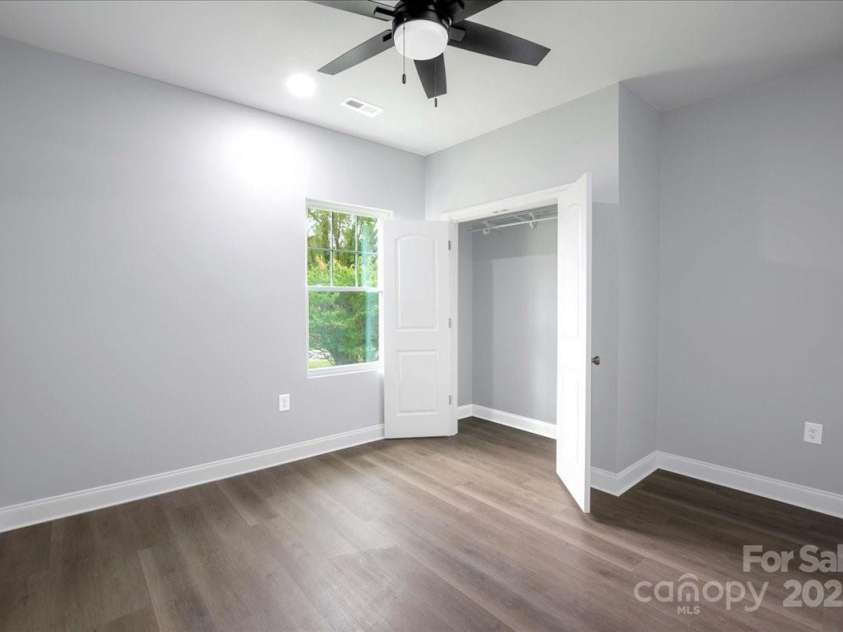 609 Maple Street, Chester, SC 29706.  MLS# CAR4280146, YatesRealty ID 32563. 