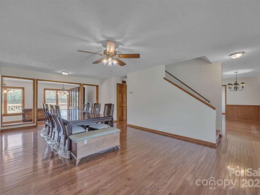 1144 Old Mountain Road, Statesville, NC 28677.  MLS# CAR4284201, YatesRealty ID 32564. 