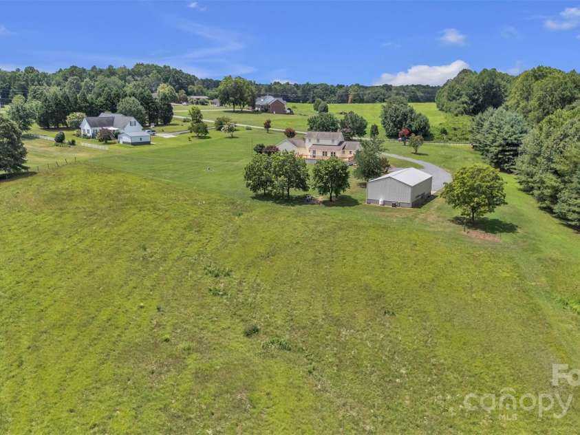1144 Old Mountain Road, Statesville, NC 28677.  MLS# CAR4284201, YatesRealty ID 32564. 