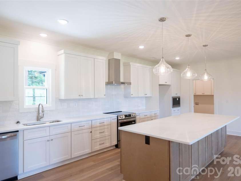 1643 Beamguard Road, Clover, SC 29710.  MLS# CAR4396109, YatesRealty ID 32565. 